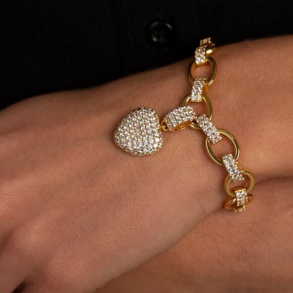 Verano Hill Heart Pendant Necklace & Bracelet Set – Gold – NWOT - Picture 5 of 6